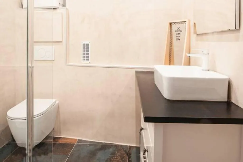 Apartment 2P Moderne Proche Promenade Des Anglais, Apercu Mer Nice France